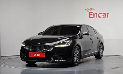 Kia K7 · 2018 год
