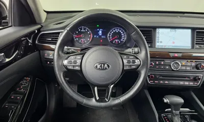 Kia K7 2018, 78810 км, за 9321.26 USD - фото 13