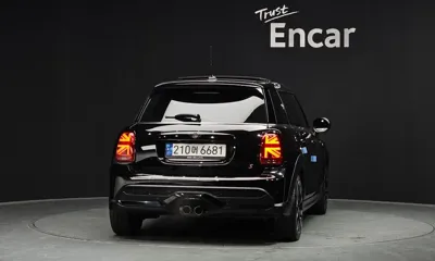 MINI Cooper 2022, 43050 км, за 16887.4 USD