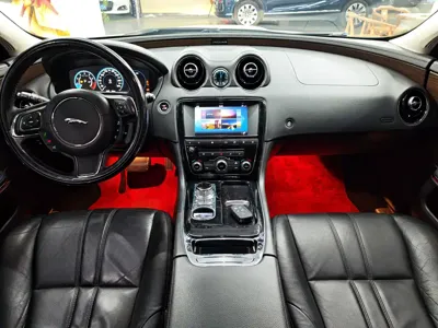 Jaguar XJ 2017, 139000 км, за 13213.4 USD - фото 9