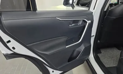 Toyota RAV4 2024, 43912 км, за 23959.56 USD - фото 25