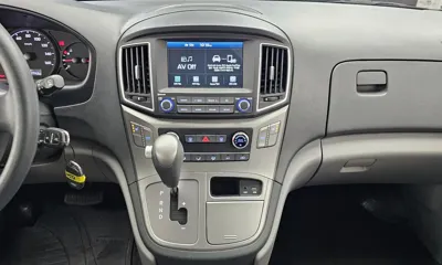 Hyundai Starex 2020, 99743 км, за 12151.86 USD - фото 14