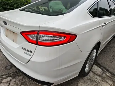 Ford Mondeo 2016, 131300 км, за 5534.07 USD - фото 8