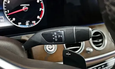 Mercedes-Benz E-Class 2019, 88380 км, за 18493.56 USD - фото 9