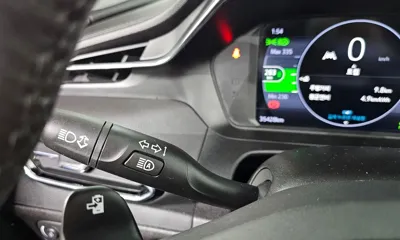 ChevroletGMDaewoo 볼트 EUV 2023, 35428 км, за 17499.36 USD - фото 31