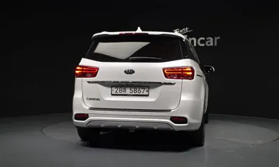 Kia Canival 2019, 204166 км, за 5880.41 USD