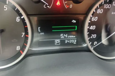 Nissan Sylphy 2022, 34300 км, за 9684 USD - фото 9
