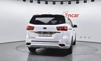 Kia Canival 2019, 176153 км, за 7205.19 USD