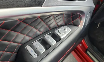 Genesis G70 2018, 69201 км, за 15276.6 USD - фото 36