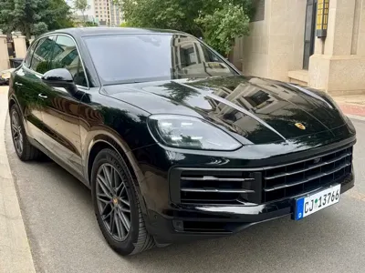 Porsche Cayenne 2024, 70000 км, за 100029.87 USD