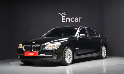 BMW 7-Series · 2010 год