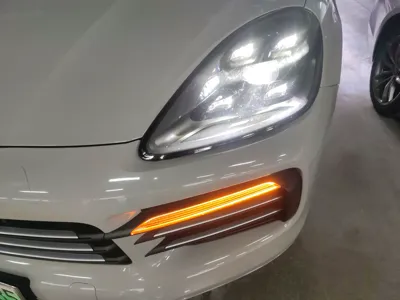 Porsche Cayenne E-Hybrid 2019, 79800 км, за 40496 USD - фото 2