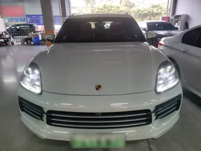 Porsche Cayenne E-Hybrid 2019, 79800 км, за 40496 USD - фото 3
