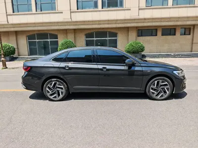 Volkswagen Sagitar 2024, 10900 км, за 12528.31 USD