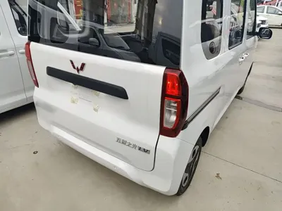 Wuling Zhiguang EV 2026, 100 км, за 7259.91 USD - фото 8