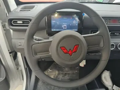 Wuling Zhiguang EV 2026, 100 км, за 7259.91 USD - фото 11