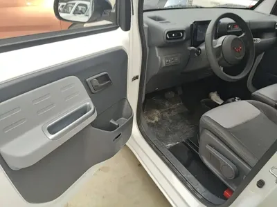 Wuling Zhiguang EV 2026, 100 км, за 7259.91 USD - фото 16