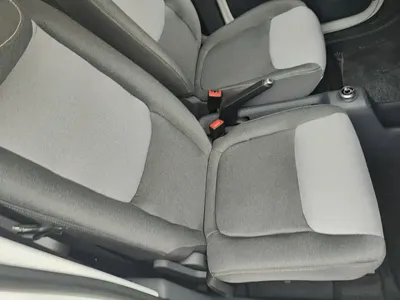 Wuling Zhiguang EV 2026, 100 км, за 7259.91 USD - фото 25