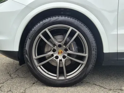 Porsche Cayenne 2021, 48970 км, за 53305.58 USD