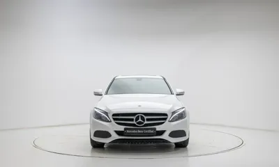 Mercedes-Benz C-Class 2018, 93054 км, за 12228.99 USD