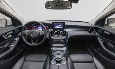Mercedes-Benz C-Class 2018, 93054 км, за 12228.99 USD - фото 7