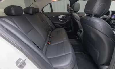 Mercedes-Benz C-Class 2018, 93054 км, за 12228.99 USD - фото 10