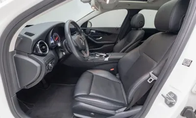 Mercedes-Benz C-Class 2018, 93054 км, за 12228.99 USD - фото 14