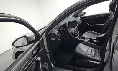 Volkswagen Jetta 2021, 64323 км, за 18708.15 USD - фото 10