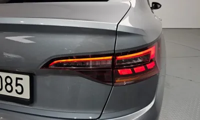 Volkswagen Jetta 2021, 64323 км, за 18708.15 USD - фото 24