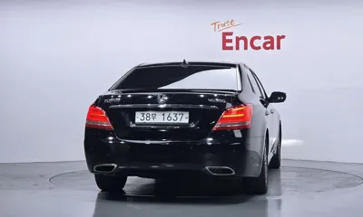 Hyundai Equus 2013, 200919 км, за 3957.71 USD