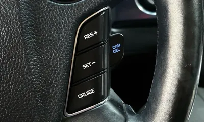 Hyundai Equus 2013, 200919 км, за 3957.71 USD - фото 16
