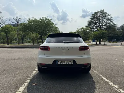 Porsche Macan 2018, 118762 км, за 23959.56 USD