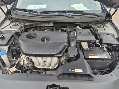 Hyundai Sonata 2018, 86369 км, за 6464.77 USD - фото 11