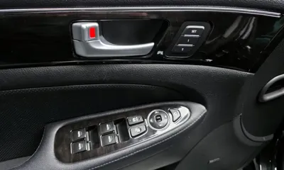 Hyundai Genesis 2012, 141214 км, за 2907.17 USD - фото 14