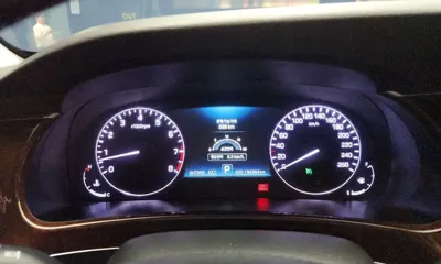 Hyundai Equus 2014, 192362 км, за 3875.46 USD - фото 8