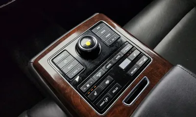 Hyundai Equus 2014, 192362 км, за 3875.46 USD - фото 20