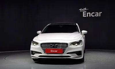 Hyundai Grandeur 2018, 149787 км, за 10708.63 USD