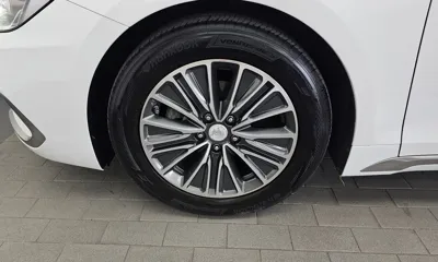 Hyundai Grandeur 2018, 149787 км, за 10708.63 USD