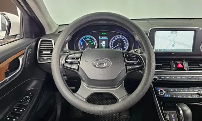Hyundai Grandeur 2018, 149787 км, за 10708.63 USD - фото 13