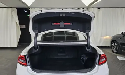 Hyundai Grandeur 2018, 149787 км, за 10708.63 USD - фото 20