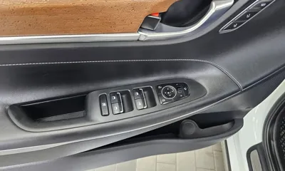 Hyundai Grandeur 2018, 149787 км, за 10708.63 USD - фото 29
