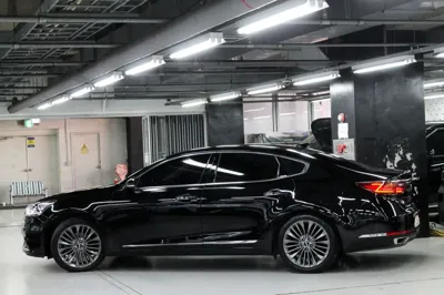 Kia K7 2016, 111000 км, за 7676.3 USD