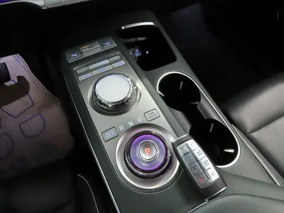 Genesis GV70 2022, 151893 км, за 25993.5 USD - фото 13