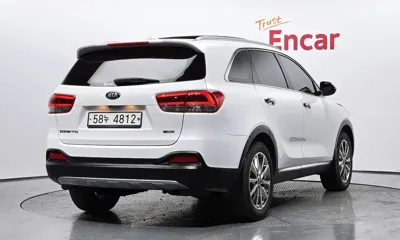 Kia Sorento 2015, 111054 км, за 8993.04 USD