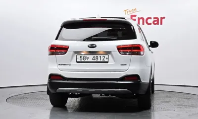 Kia Sorento 2015, 111054 км, за 8993.04 USD