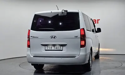 Hyundai Starex 2016, 121651 км, за 5795.4 USD