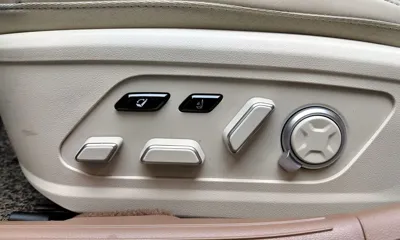 Hyundai Grandeur 2023, 72879 км, за 24395.03 USD - фото 31