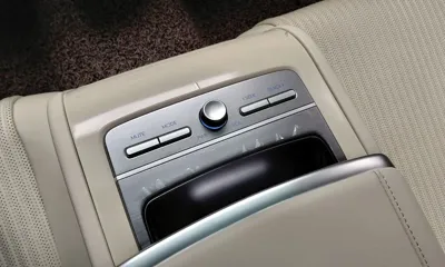 Hyundai Grandeur 2023, 72879 км, за 24395.03 USD - фото 33