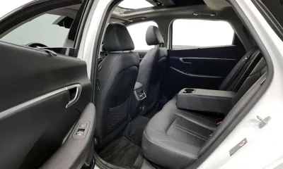 Hyundai Sonata 2020, 101005 км, за 10394.59 USD - фото 11
