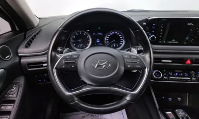 Hyundai Sonata 2020, 101005 км, за 10394.59 USD - фото 13